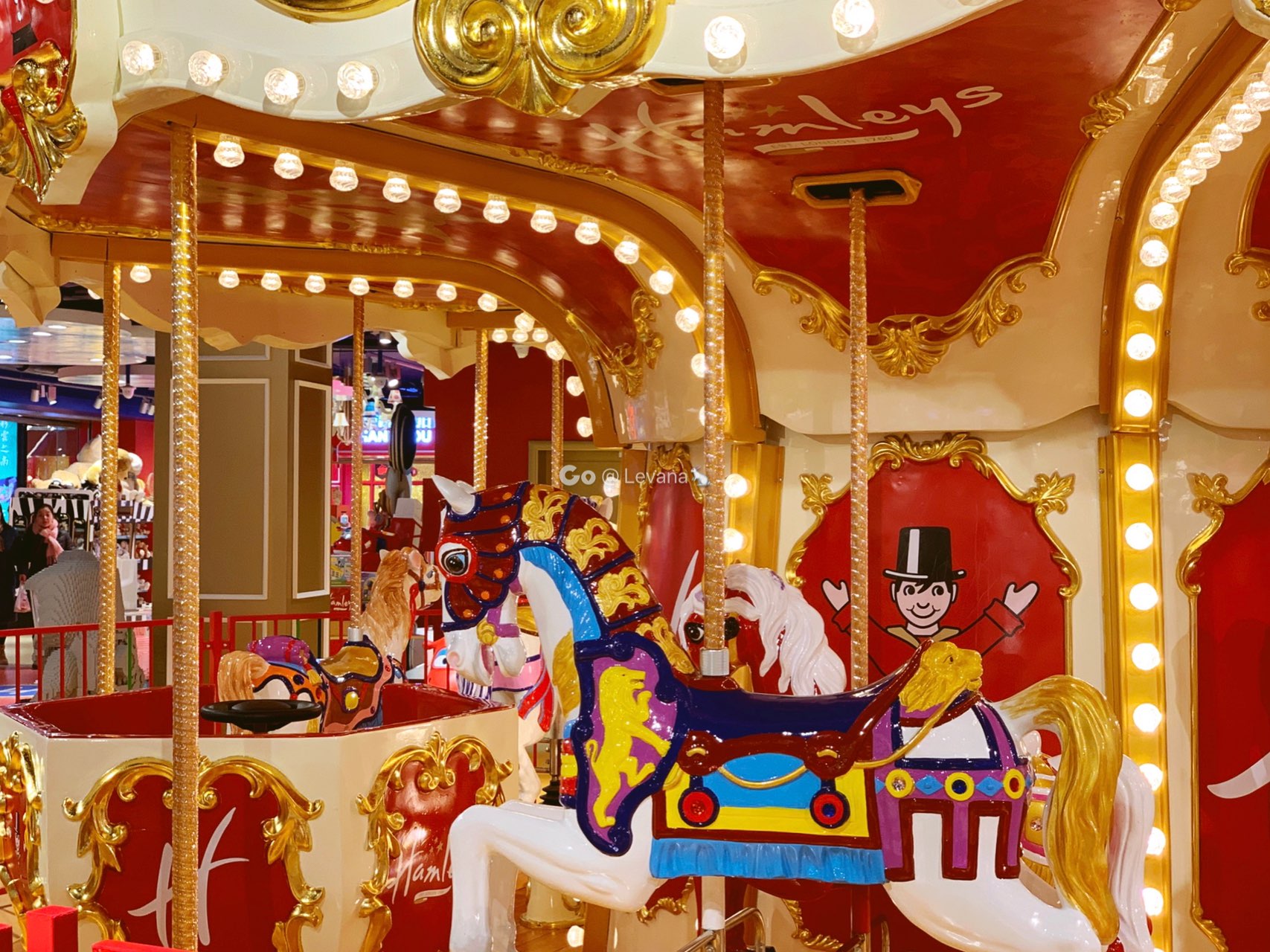 英国古董级玩具店hamleys登陆杭州!