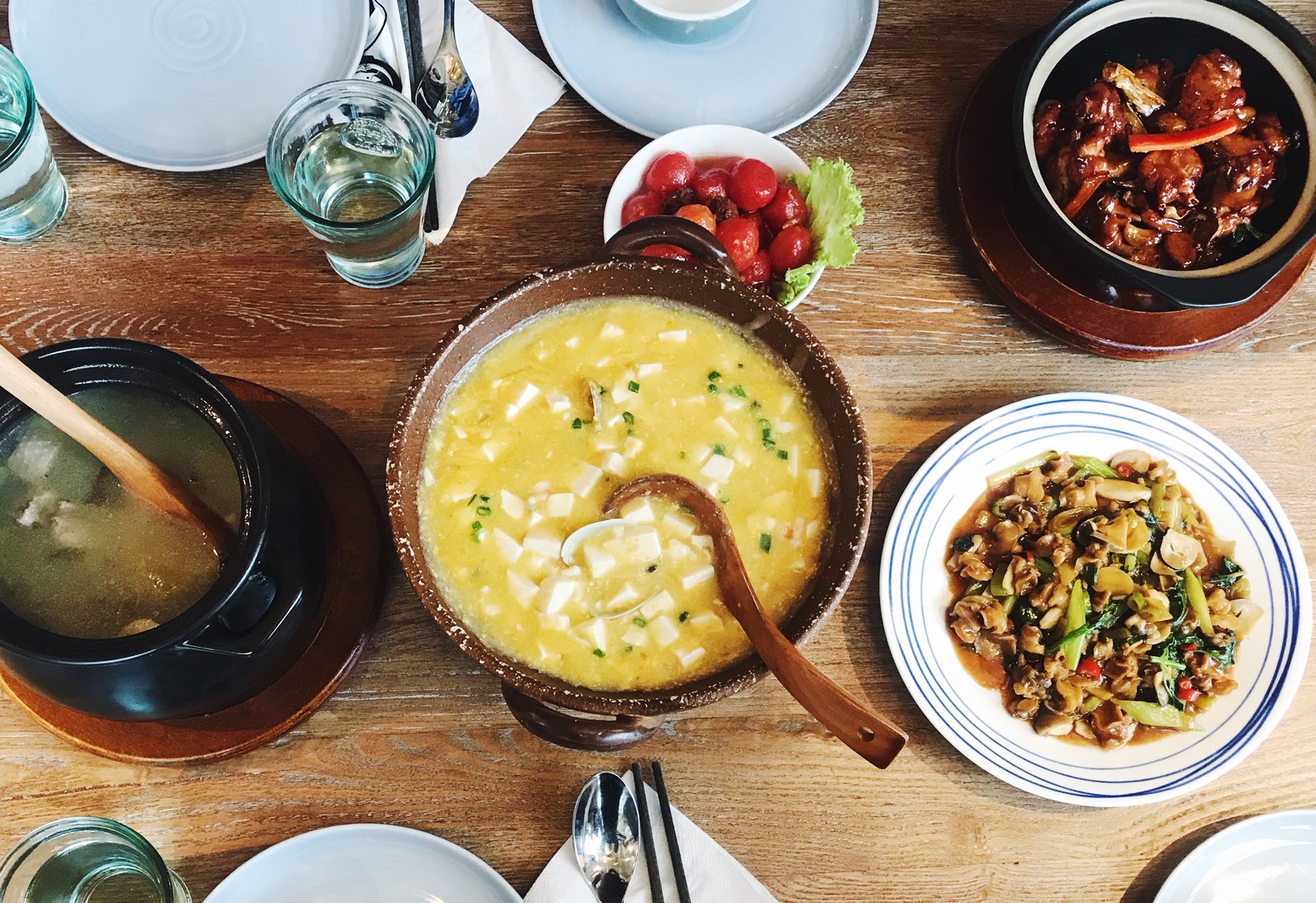 坐标:长宁来福士六楼 店名:半山小馆plus 菜系:台湾菜 几年前吃过半山